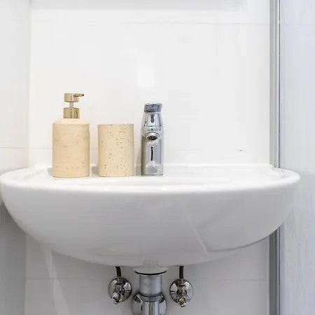 Apartment 4br - Wifi - Netflix - Business - Zentral - Kueche Wiesbaden